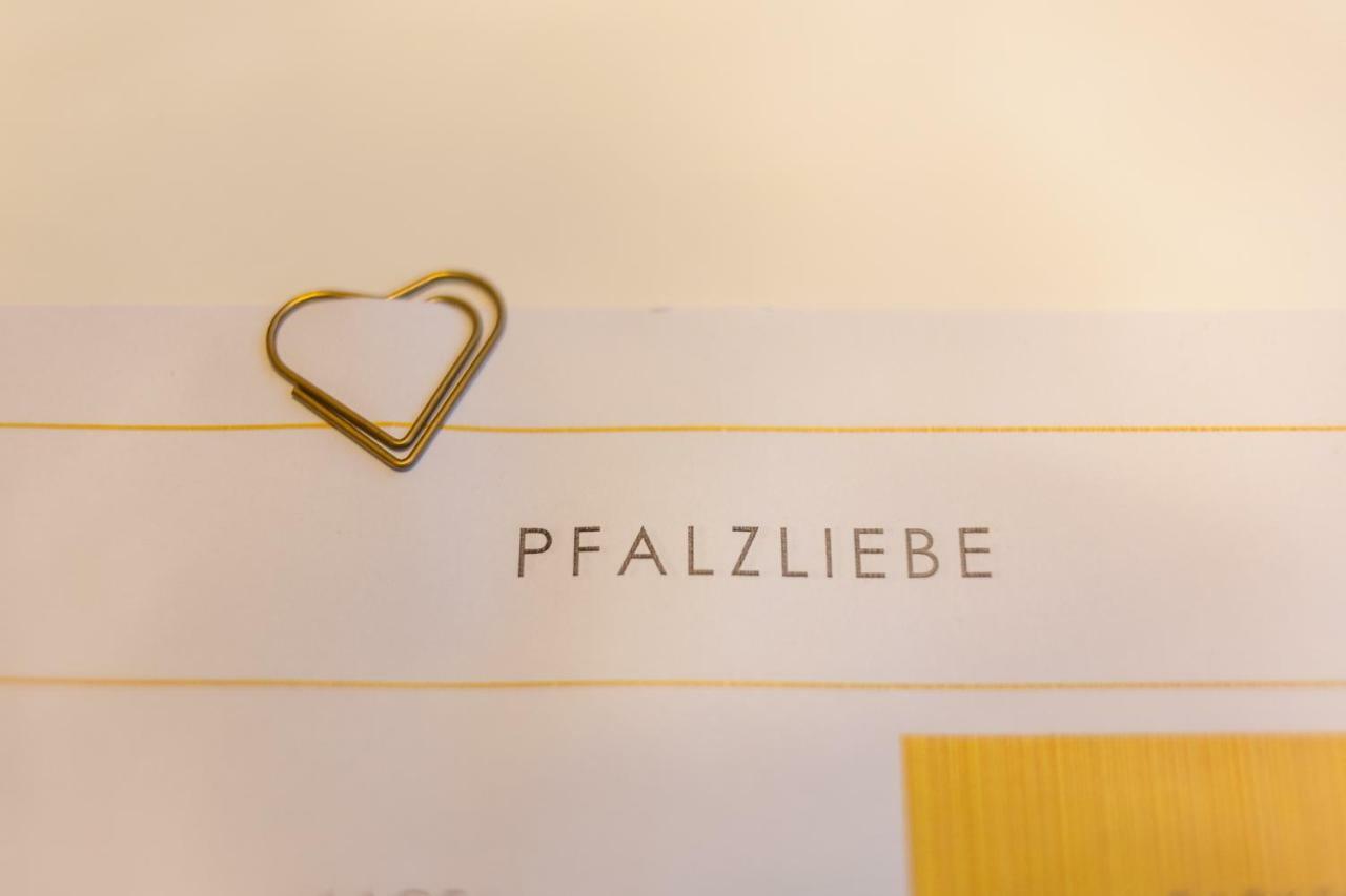 Modernes Studio Im Herzen Von Neustadt: Pfalzliebe Neustadt an der Weinstrasse Luaran gambar